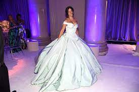Cardi B Looks Like A Freaking Disney Princess At Rihanna S Diamond Ball Celebrity Style Dresses Cardi B Ball Gown Dresses