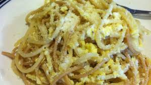 Siapkan dua potong roti tawar selipkan telur goreng di tengahnya masukan juga potongan tomat timun dan 11 734 resep masakan rumahan yang mudah dan enak. 7 Resep Untuk Pemula Yang Bisa Kamu Coba Dengan Bahan Sesederhana Telur Ayam