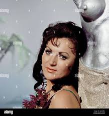 Operettensangerin hi-res stock photography and images