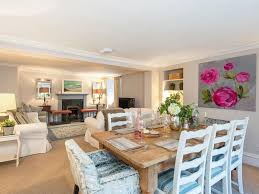 Specialising in chinese and oriental cuisine, the dining room offers a wide variety of favourite dishes. Holiday Home Dauphinhill House St Andrews Uk Booking Com