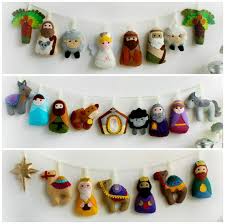 Pdf Pattern For Felt Nativity Advent Garland Full Instructions And Templates Digital Pattern Instant Download Christmas Kit Felt Kit Felt Decorations Felt Christmas Decorations Advent Garland
