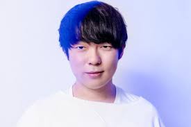 「ウーマン ラッシュ アワー」の画像検索結果