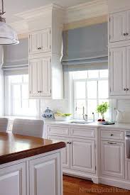 We're spotlighting twelve kitchen curtain ideas and roman shade style tips ahead for better lit, polished interiors. All That Matters New England Home Magazine Modern Kitchen Curtains Modern Kitchen Kitchen Design