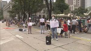 就賣淫外傭分享報告，本刊在街頭進行街訪，大部份僱主均對事件感到震驚。 外傭姐姐們離鄉別井為養家， 係咪真係預左家鄉嘅老公會偷食？ 主持： 混血王子tommy tsang 曾達恩. å¤–å‚­å¼·åˆ¶æª¢æ¸¬æœ‰å¤–å‚­èªç‚ºæŽªæ–½æ˜¯æ­§è¦– Now æ–°èž