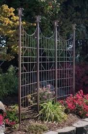 Build A Trellis Metal Garden Trellis Garden Trellis Designs Patio Trellis