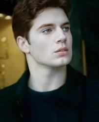 Henry Cavil as Edward : r/twilight