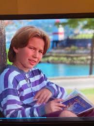 She played chevy chase's wife to be. In Man Of The House 1995 Jonathan Taylor Thomas Is Seen Reading A Book With Lion King 1994 On It Which Was A Subtle Reminder Of His Blockbuster Appearance Moviedetails