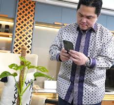 Menteri badan usaha milik negara, erick thohir selalu sukses menarik perhatian masyarakat indonesia. Alasan Erick Thohir Lirik Janda Bolong Okezone Economy