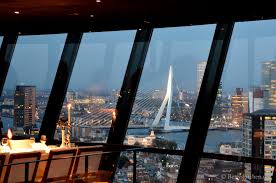 View a detailed profile of the structure 111171 including further data and descriptions in the emporis database. Eten Op De Euromast Rotterdam Restaurant Op 100 Meter Hoogte Betty S
