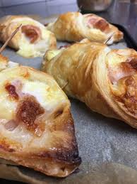 Parmesan makes an appearance in the breadcrumb topping, bringing a natural bite of salt and crisping up beautifully. Bacon Cheese Turnover Picture Of The Crusty Cob Tuxford Tripadvisor