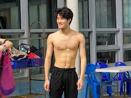 2016년 8월 리우데자네이루 올림픽 자유형 400m 3분 45초 63, 200m 1분 48초 06, 100m 49초 24. ë°•íƒœí™˜ì„ ê¸´ìž¥ì‹œí‚¨ 2003ë…„ìƒ ê³ 2 ìˆ˜ì˜ ìœ ë§ì£¼ í™©ì„ ìš° ë„¤ì´íŠ¸ë‰´ìŠ¤