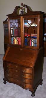 Serpentine Front Chippendale Mahogany Secretary Desk A La 1940s Latest Treasure Hunt Find And Absolutel Antique Secretary Desks Secretary Desks Furniture