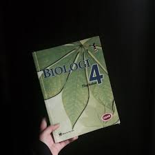 Buku teks kssm biologi tingkatan 4 1 90 fliphtml5. Buku Teks Biologi Tingkatan 4 Textbooks On Carousell