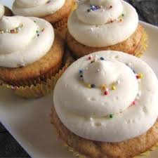 Quick And Almost Professional Buttercream Icing Frosting Recipes Icing Recipe Cupcake Cakes