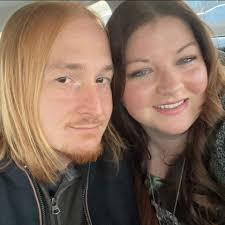 People trying the Awesome Lift, say it's Awesome! No more climbing those  boat ladders. For boats or docks, Great for people with all kinds of  limitations or just want to be safe