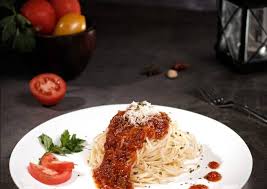 Tambahkan dengan spaghetti dan seledri, aduk resep spaghetti bolognese,cara membuat spaghetti bolognese,resep spaghetti bolognaise,cara membuat spaghetti bolognaise,spaghetti. Resep Spaghetti Bolognese Gampang Banget Anti Gagal Radea