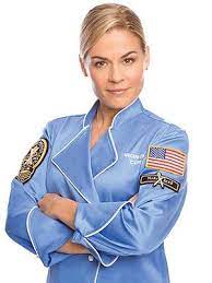 Iron Chef Cat Cora She Is A Spokesperson For Unicef And Is President And Founder Of Chefs For Humanity An Organiza Chef Cats Celebrity Chef Recipes Iron Chef
