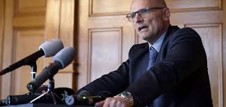 «die schweiz muss unabhängig und neutral bleiben. Zurcher Svp Politiker Alfred Heer Kampft Um Einen Sitz Im Stadtrat Top Online