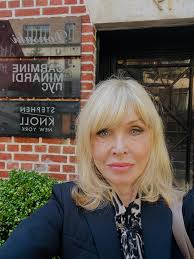 happystpattysday 🍀🎂 Patti Hansen getting her hair styled by the brilliant  Andre of Cinandre 1973. I wouldn't meet teen model Patti for another 3  years. This photo brings back so many memories.