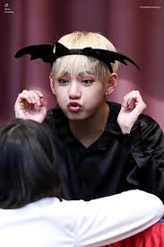 Taehyung V Bts Cr On Pic Taehyung V Bts Cute Kim Taehyung