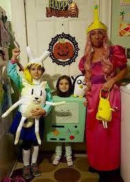 Adventure time is an american fantasy animated television series created by pendleton ward for cartoon network. Diy Adventure Time Family Costumes Costume Yeti