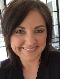 Kari Sanford's Instagram, Twitter & Facebook