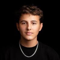 80+ Profile mit dem Suchbegriff „Leroy“