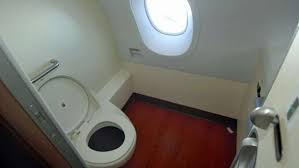 Spülvorgang einer toilette mit hochspülkasten. Toiletten Der Zukunft Mehr Hygiene Und Weniger Wasserverbrauch Startseite Eisenbahn Romantik Swr De