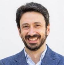 Autors per la lletra m a El Periódico