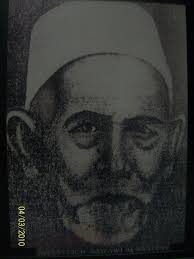 Dilahirkan di kampung tanara, serang, banten pada tahun 1815 m/1230 h. Syekh Nawawi Al Bantani Jenazahnya Tetap Utuh Generasi Salafus Sholeh