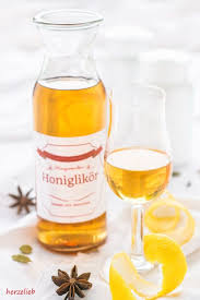 Honiglikor Oder Barenfang Rezept Mit Freebie Bzw Etikettendownload Rezept Likor Selber Machen Rezept Schnaps Rezepte Likor Rezepte