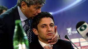 Razvan lucescu has stepped down as coach of the romanian national team with immediate effect. LuceÈ™tii Nu Au Antidot La Portar RÄƒzvan Lucescu A Ratat Bronzul Din Cauza Unui Goalkeeper TatÄƒl SÄƒu Nu A Ajuns In Sferturile Cupei Uefa DupÄƒ Episodul Palop Video