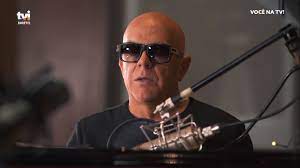 Includes midi and pdf downloads. Tvi Distrai Se E Mostra Olhos De Pedro Abrunhosa