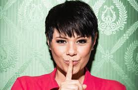 Für francine jordi, den schweizer superstar und publikumsliebling, wird 2021 ein ganz besonderes jahr. Gib Mir 5 Francine Jordi Schmusa De