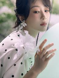 Yangzi杨紫杨旎奥- Yangzi杨紫杨旎奥, yeni bir fotoğraf ekledi.