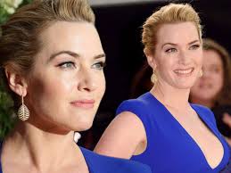 Mia maakte op jonge leeftijd haar debut met een klein rolletje in a little chaos, een film over het ontstaan van de legendarische tuinen van versaille. Kate Winslet Has Never Felt More Confident And Happy As She Approaches 40 Mirror Online