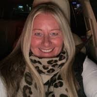 Kimberly Mitchem's Instagram, Twitter & Facebook