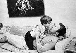 Kirk of the uss enterprise in the star trek franchise. William Shatner With His Daughter Melanie Star Trek Cast Star Trek Actors Fandom Star Trek