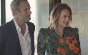 Publiée le 06 décembre 2019 à 19:20. Un Si Grand Soleil En Avance Florent Et Claire Reconcilies Elisabeth Rencontre Alain Le Resume De L Episode Du 07 Decembre 2020