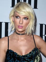 Taylor Swift Fans Think Travis Kelce Threw “Shade” At Joe Alwyn