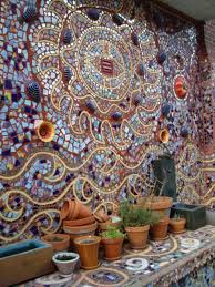 Mosaik Basteln Stein Mosaik Im Garten Mosaik Mosaikwand Mosaiksteine