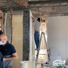 Men At Work Realizzazione Struttura Portante In Metallo Per Cartongesso Attualmente Il Cartongesso Rappresenta Libreria A Muro Cartongesso Controsoffitto