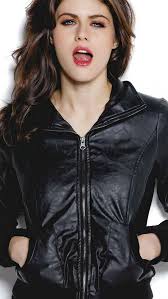 They are also very effective at sharing the collections with the highest volume of wallpapers. Best Alexandra Daddario Iphone Hd Wallpapers Ilikewallpaper