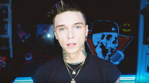 See more ideas about andy black, black veil brides, andy biersack. Black Veil Brides Andy Biersack Explains The Phantom Tomorrow Album Concept Blabbermouth Net