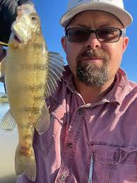 Can you fish cutler marsh and reservoir? And would a canoe or kayak be  allowed?