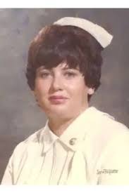 Lauren Blodgett's Instagram, Twitter & Facebook