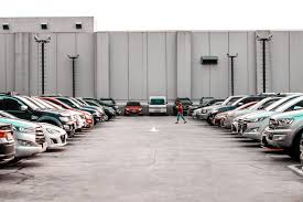 Park vehicles or issue tickets for customers in a parking lot or garage. Lot Attendant Job Description Template Comeet