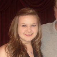 Linda Kubinski's Instagram, Twitter & Facebook