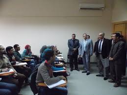 عقدت كلية الحاسبات والمعلومات اختبارات أعمال السنة لجميع الفرق الدراسية والبرامج المميزة للعام الثاني علي التوالي وذلك في إطار توجه الدولة لدعم منظومة التحول الإلكتروني، وفي ضوء حرص جامعة المنصورة على تعزيز تطبيق الامتحانات الإلكترونية. Ø±Ø¦ÙŠØ³ Ø¬Ø§Ù…Ø¹Ø© Ø§Ù„Ù…Ù†ØµÙˆØ±Ø© ÙŠØªÙÙ‚Ø¯ ÙƒÙ„ÙŠØ© Ø§Ù„Ø­Ø§Ø³Ø¨Ø§Øª ÙˆØ§Ù„Ù…Ø¹Ù„ÙˆÙ…Ø§Øª Ø¬Ø±ÙŠØ¯Ø© Ø£Ø­ÙˆØ§Ù„ Ù…ØµØ±