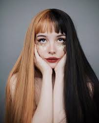 Half Black And Blonde Hair Wig Lace Front Wig Natural Long Wigs Black Ombre Blonde Color Wigs For Women In 2020 Aesthetic Hair Split Dyed Hair Dyed Hair